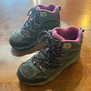 Merrell Moab 3 Mid Kids US 12.5 Hiking Boot Granite Berry Boot
